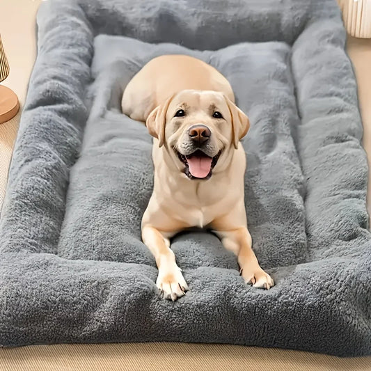 Plush Gray Dog Bed Super Soft Thick Polyester Pet Mat for Large Dogs