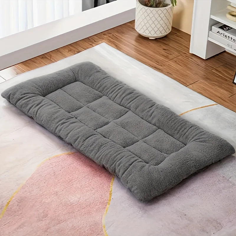Plush Gray Dog Bed Super Soft Thick Polyester Pet Mat for Large Dogs